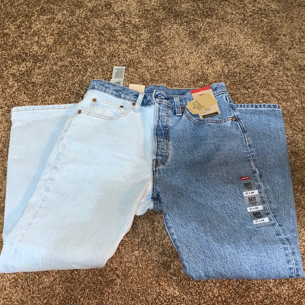 NWT women’s two tone Levi 501s high rise jeans women’s size 27x26